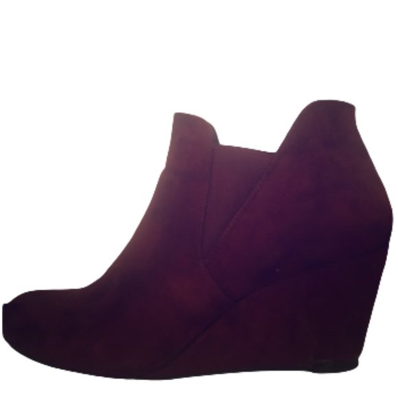 Shoes - Burgundy/plum colored wedge bootie